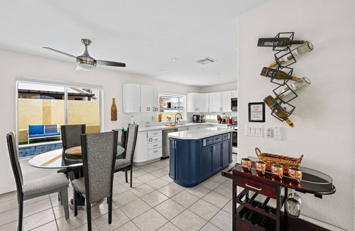 Spring Valley House | Family Serenity: Pool & Spa Retreat in Las Vegas Red Rock