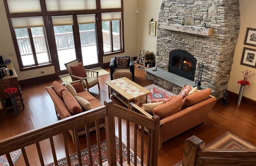 Montgomery Center House | Guest Rated: 9.8 Family Chalet Near Jay Peak Resort