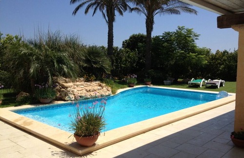 Nadur House | Family Villa with Private Pool and Oceanfront Escape