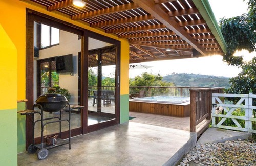 Marinilla Villa | Charming Retreat at Luxury Farm - Ideal for Families