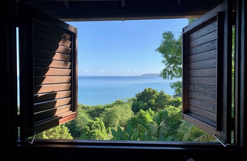 Tryall Villa | Oceanfront Villa with Infinity Pool & Top Guest Rating