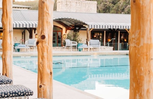Lower Basin Lake Travis House | Luxury Garden Room, Lake Austin Spa Resort, Lodge-styled, Pools, Watersports