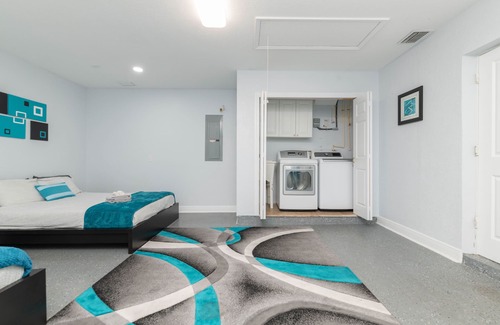 Town N County Park House | Gated Home Retreat with Mini Golf and Spa Amenities