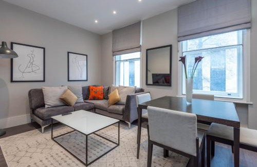 Bryanston and Dorset Square Apartment | Elegant Georgian Retreat in Marylebone with Family-Friendly Amenities