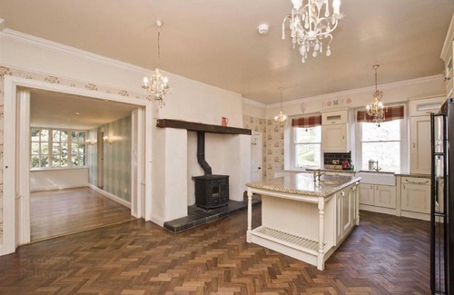 Annsborough Villa | Elegant Georgian Villa for Groups with Ocean View in Castlewellan