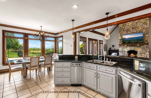 Marshall House | Scenic Retreat: Hot Tub, Pool & 10/10 Guest Rated Stay
