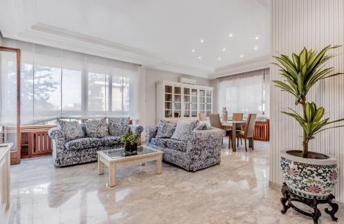 Quartiere XI Portuense House | Elegant Giorgi Home - 4-Star, Family-Friendly Getaway