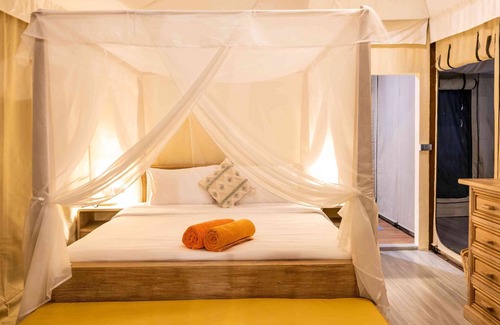 Bophut Cabin | Luxury Glamping 2 Air-conditioned Bedrooms With a Private Swimming Pool