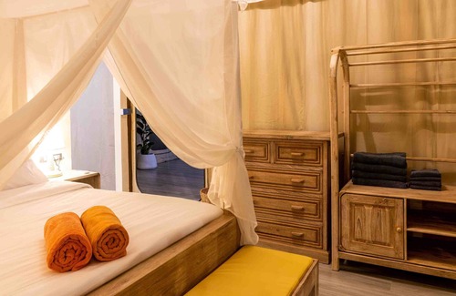 Bophut Cabin | Luxury Glamping 2 Air-conditioned Bedrooms With a Private Swimming Pool