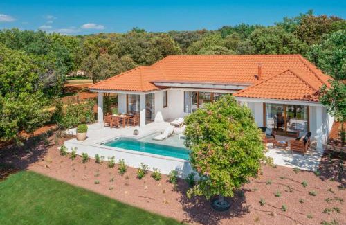 Bale Resort | Elegant Glamping Beach Villas Porto Bus with Oceanfront Views