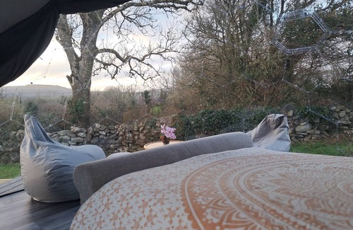 Corofin Cabin | Unique Glamping Dome with Burren Views & Family-Friendly Perks