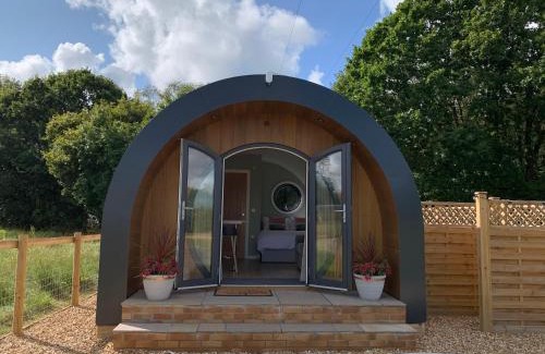 Holsworthy Ski Chalet | Luxury Glamping Pods with private Hot Tubs - Dog Friendly