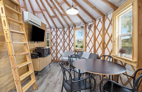 Sears Cabin | Experience Cozy Glamping Yurt with Loft & Hot Tub