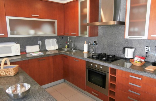 Cavacos Apartment | High-Rated Apartment with Pool, Steps from the Beach