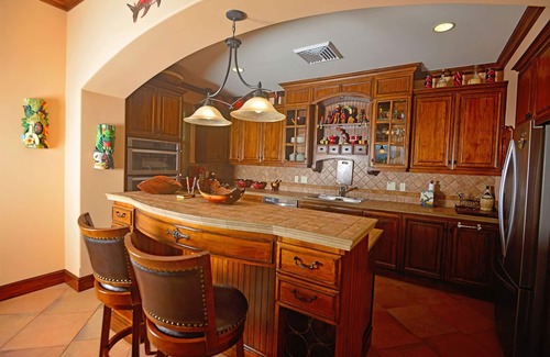 Canton Parrita Condo | Ground Floor Condo with Beach Club Access at Los Suenos