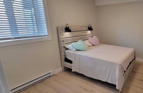 McKinley House | Premier Guest Suite in McKinley Beach, Kelowna - 10/10 Rating