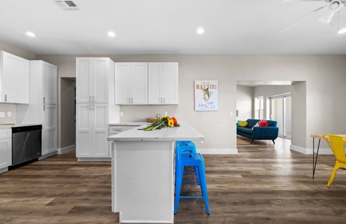 Shibui Sands Condo | Luxury Gulf-View Penthouse – Top Floor 3BR Condo