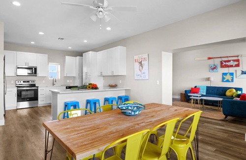 Shibui Sands Condo | Luxury Gulf-View Penthouse – Top Floor 3BR Condo