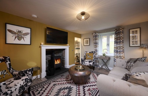 Inverness Other | Exclusive Highland Haven with Hot Tub Near Loch Ness