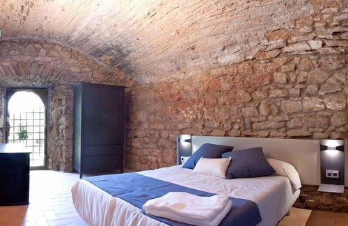 Pals Other | Historic Holiday Home with Ocean View and Pool, Sleeps 14