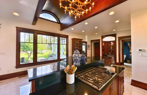 Richland House | Luxury Historic Riverfront Home