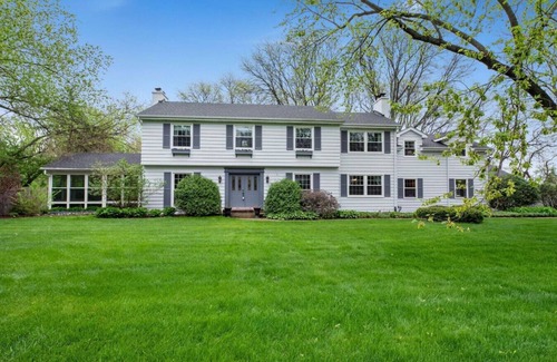 Fox Valley House | Exquisite Home with Heated Saltwater Pool & Ocean Views