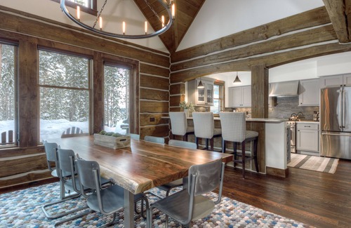 Powder Ridge House | Perfect Winter Retreat with Ski-in/Ski-out Access & Spa