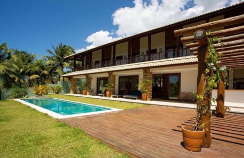 Porto das Dunas House | Elegant Home with Private Pool in Porto das Dunas
