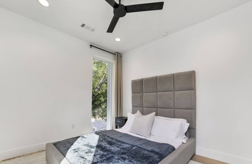 Dawson House | Luxury home in the heart of ATX