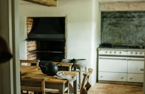 New Forest District House | Retreat to New Forest: Year-Round Heated Pool & Spa