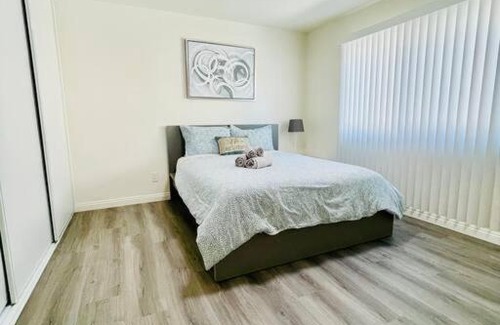 Orange Apartment | Family-Friendly Retreat Near Disney: 4-Star Rated Escape