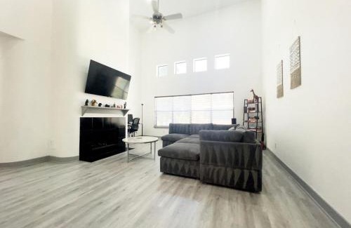 Willow Meadows/Willowbend Area House | Luxury Home-near NRG MedCenter Downtown & Uptown