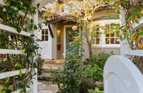College Terrace House | Elegant Home Steps from Stanford University for Families