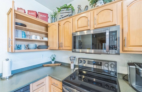 Tramonto House | Luxury home Pool + Hot Tub King Suite near Mayo Clinic, Sonoran Preserve,Hiking