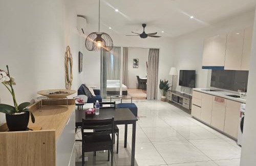 Kuala Lumpur City Centre Apartment | Luxury Home Quill Residences Kuala Lumpur