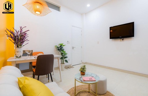 District 10 Apartment | Exceptional Home Sai Gon 2: Pet & Child Friendly Getaway