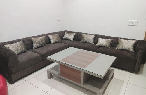 Ludhiana Apartment | Cozy Home Stay in Sector 32A, Perfect for Families