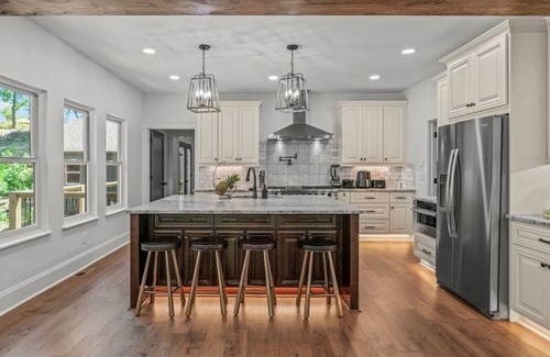 Gainesville House | Top-Rated Home with Private Dock and Inviting Pool