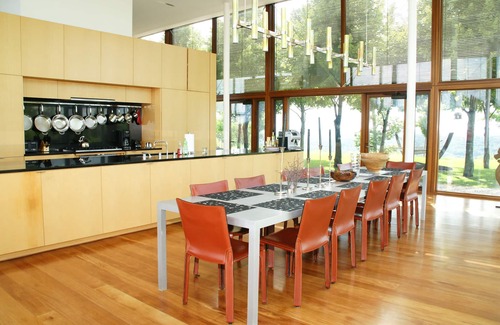 Town of Washington House | Idyllic Retreat with Ocean Views and Premier Amenities