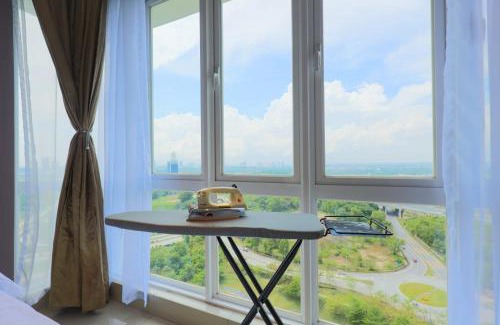Puchong Apartment | Luxury Homestay Cyberjaya Putrajaya Vision Residence #IOICityMall