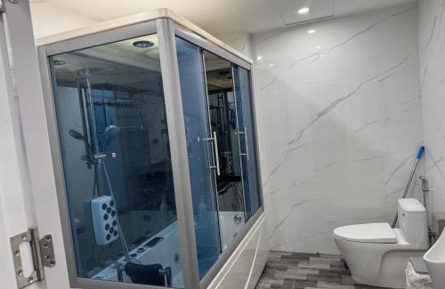 Van Giang House | Luxury homestay in Vinhomes Oceanpark 3 3 large bedrooms with wet sauna cabin