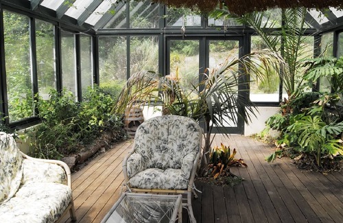 County Cork House | Prime Seafront Retreat with Pool, Spa & Ocean Views