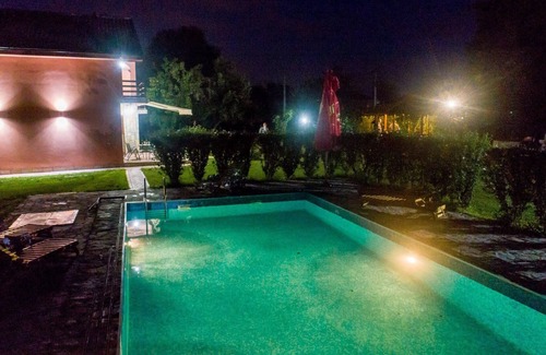 Danilovgrad Municipality Villa | Exceptional Retreat with Private Pool and Spa Amenities