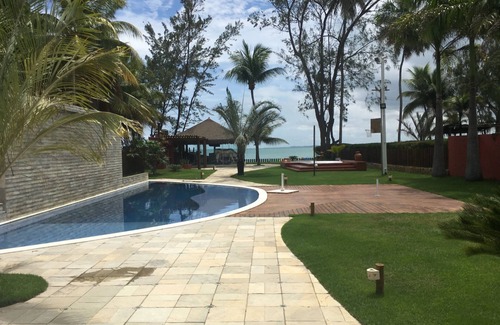 Pontal de Serrambi House | Seafront Retreat with Pool & Spa in Serrambi - Rated 9/10