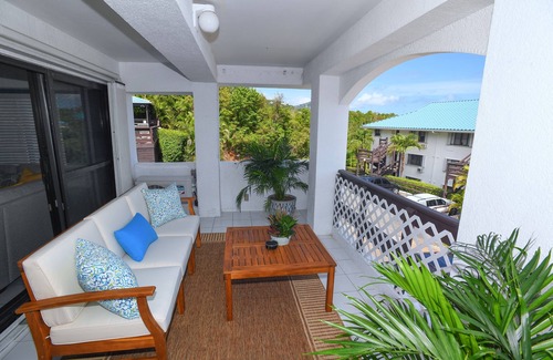 Rosendal Condo | Oceanfront Retreat: Guest Rated 9.8 with Pool & Breakfast