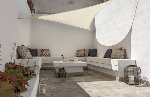 Cangas de Onis House | Indulge in ABEGO HOUSE: Spa & Breakfast in Cangas de Onis