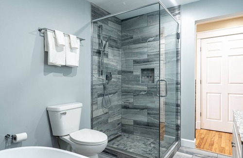 New Glasgow Apartment | Luxury Inn - Unit 6 - Heart of New Glasgow