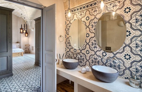 Carpignano Salentino House | Elegant Villa in Puglia with Infinity Pool and Ocean Views