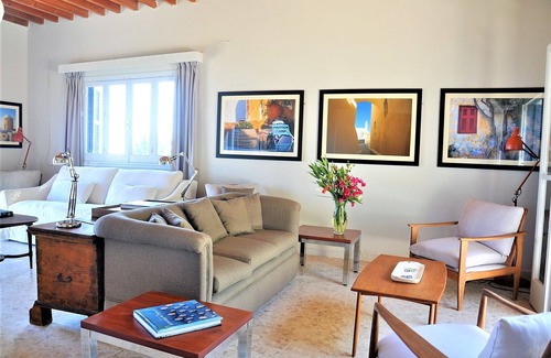Karaman Villa | Elegant Karmi Accommodation with Ocean Views, Ideal Getaway