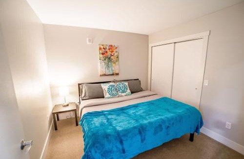 Heartside Apartment | Elegant King Bed Apartment in Downtown Grand Rapids